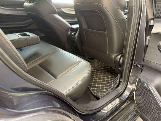 Exeed 2022 LX Full option image 6