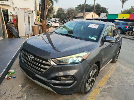 Hyundai Tucson Full Options image 7