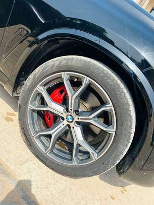 Bmw x5 2019 image 9