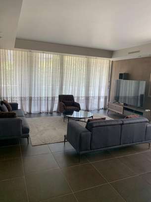 Fann-Mermoz – Appartement F4 moderne à louer image 4