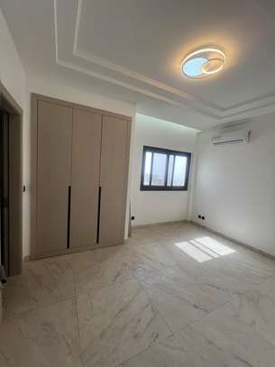 Appartement 3 chambres à louer à Mermoz image 2