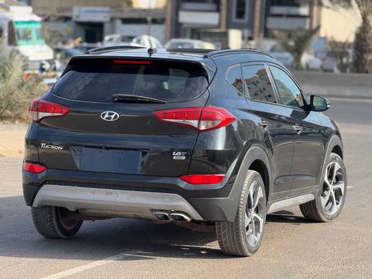 Hyundai Tucson 1.6L essence  2017 image 3