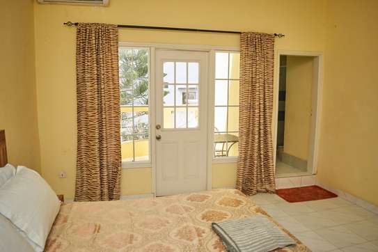 Appartement meublé à CPI Sacré Coeur extension image 4