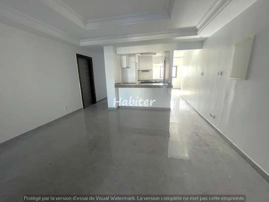 Appartement à louer au Point E image 6