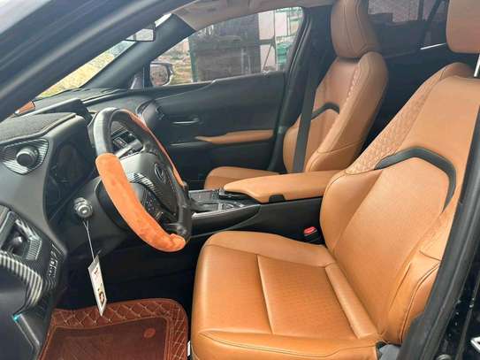 LEXUS UX 200 SPORT 2021 FULL image 8