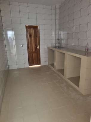 Appartement à louer à petit mbao image 6