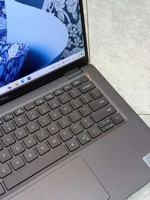 Dell latitude 7410 image 3