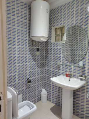 Très bel appartement meublé à louer image 6