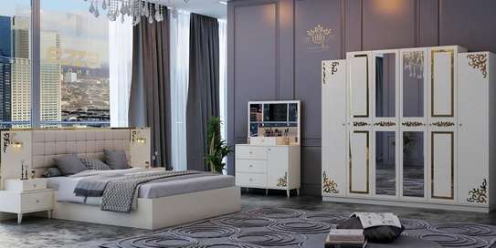 PROMO CHAMBRE À COUCHER ARMOIRE 6BATTANTS 4PIECES BLANC image 1