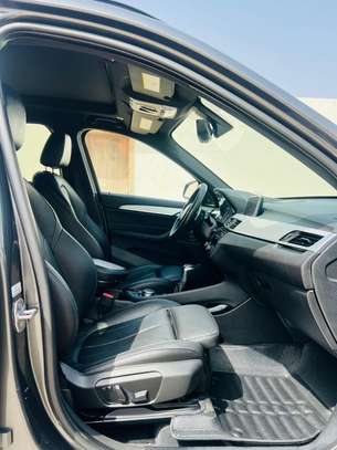Bmw x1 image 4