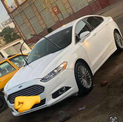 Ford fusion image 2