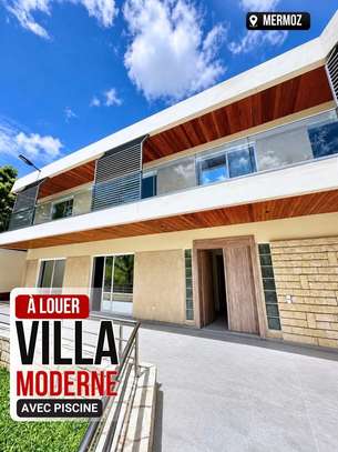 🏡 À LOUER — Très belle villa moderne avec piscine à fann image 7