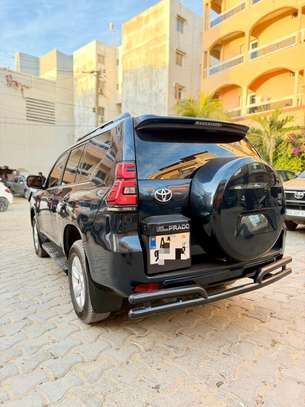 Toyota Prado 2024 image 2