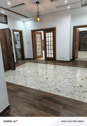 Appartement neuve spacieux á louer a sacre coeur 3 vdn image 11