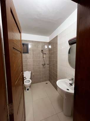 Appartement F4 à louer à la Zone B image 2