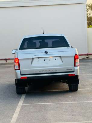Ssangyong karando 2016 image 4