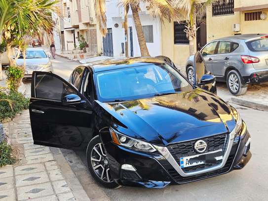 Nissan Altima Sport 2020 image 2
