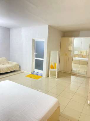 Studio meublé à Saly image 11