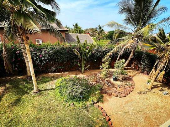 Villa en titre foncier â vendre à Saly image 8