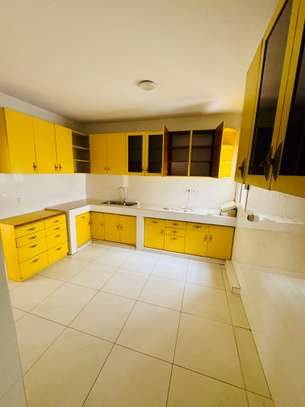 Appartement F5 – Almadies (derrière Free Mobile) image 6