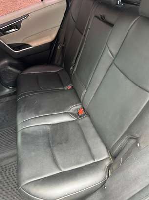 TOYOTA RAV 4 2020 image 9