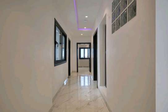 Appartement Haut Standing 3 Chambres à Louer  Almadies image 4
