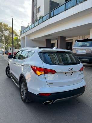 Hyundai Santafe 2017 image 7