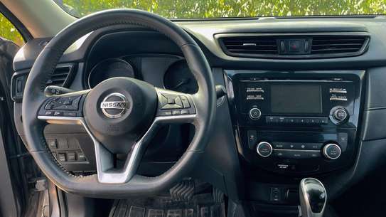 NISSAN ROGUE image 3