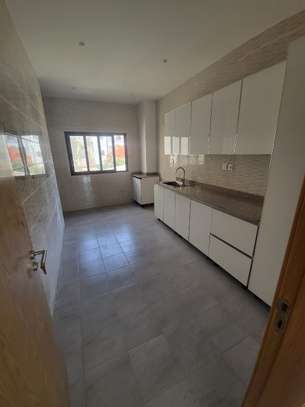 Appartement F4 Neuf à louer à Amitié 2 image 5