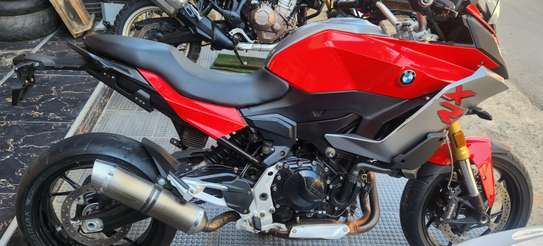 A Bmw xr 900 image 3