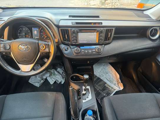 TOYOTA RAV4 VENANT USA image 9