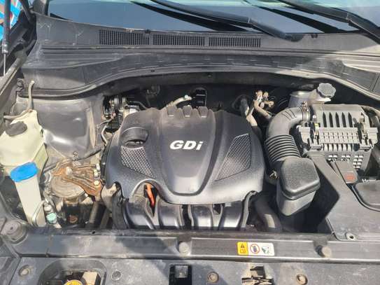 HYUNDAI SANTA FE 2016 image 13