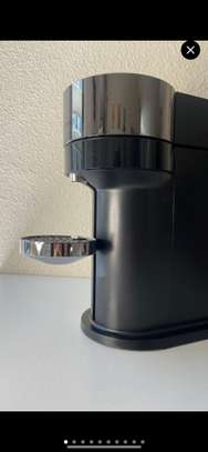 machine à café à capsules nespresso image 1