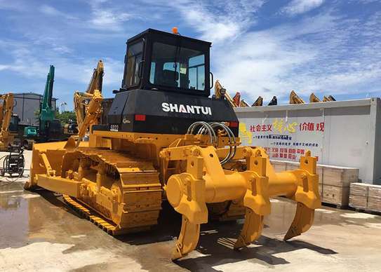 Bulldozer SHANTUI SD22 image 1