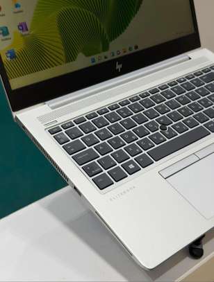 HP Elitebook 840 G6 cor i5 de 8th Génération image 4
