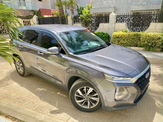 Hyundai santaFe 2019 image 6