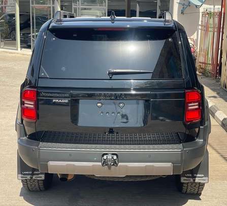 Toyota Prado 2025 image 10