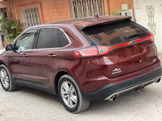 Ford Edge image 8