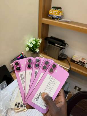 16plus 128go eSIM image 1