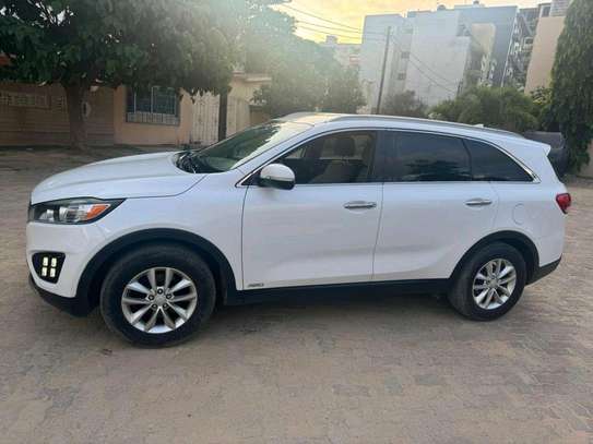 Kia Sorento image 11