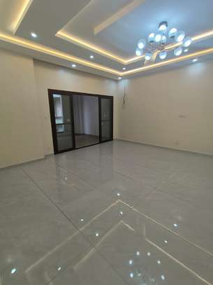 Appartement F4 à louer à la cite africa image 1