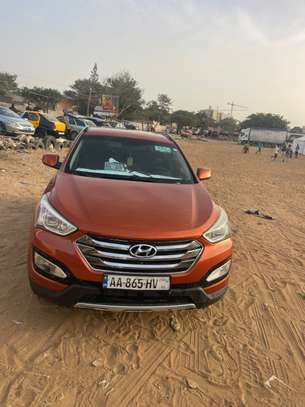 Hyundai Santafé image 2