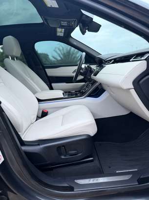 RANGE ROVER VELAR 2018 image 14