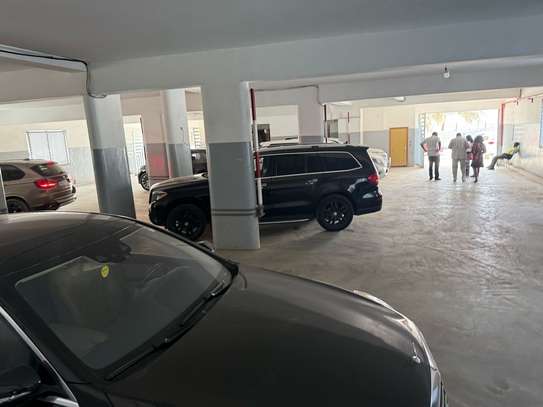 Très Bel appartement à louer image 5