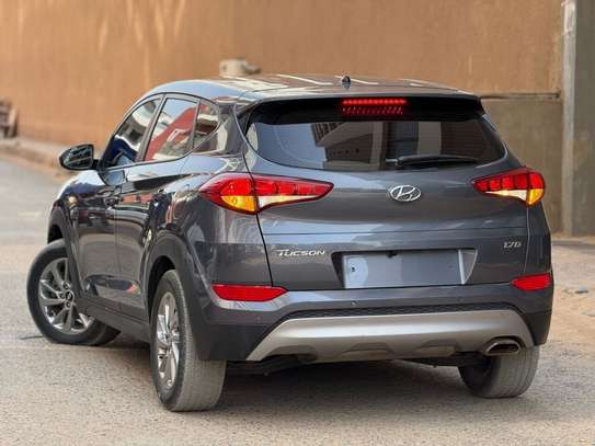 HYUNDAI TUCSON  2018 image 8
