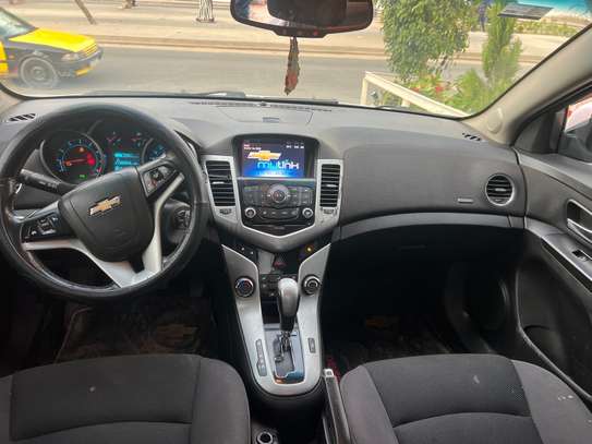 Chevrolet Cruz image 4