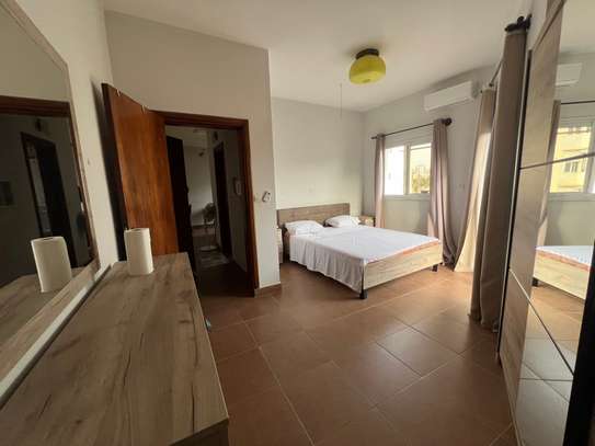 Studio meublé à louer ngor image 2