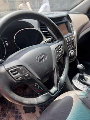 Hyundai Santa fe 2017 image 6