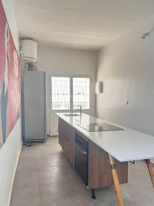 Plateau appartement vide 3 chambres grand terrasse vue mer image 3