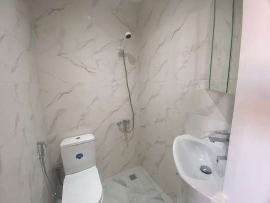 Appartement f4 à louer à mermoz image 5